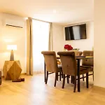 Le Boutique 3* Beaune (Cote d'Or)