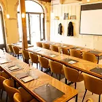Le Boutique Beaune (Cote d'Or)