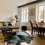 Le Boutique 3* Beaune (Cote d'Or)