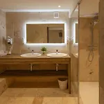 Le Boutique 3*