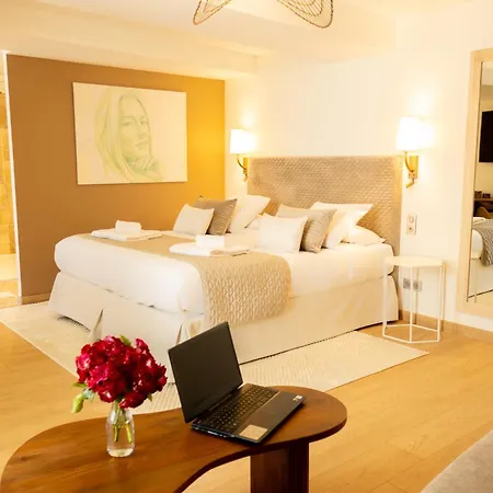 Hotel Le Boutique 3*