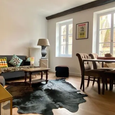 Le Boutique 3* Beaune (Cote d'Or)